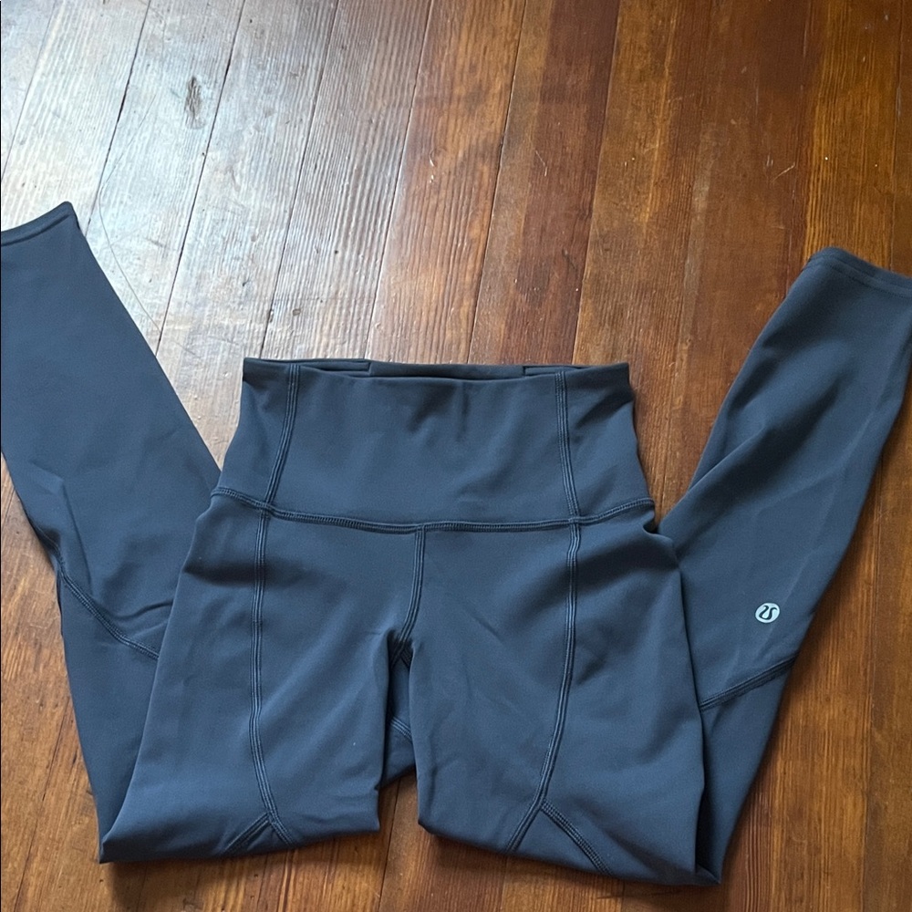 Lululemon athletica navy leggings size 0